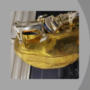 Servicio de eliminación de abolladuras de saxofón